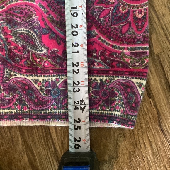 Talbots Cashmere pink paisley 3/4 sleeve sweater. Key hole back. Size M boho - Picture 8 of 8